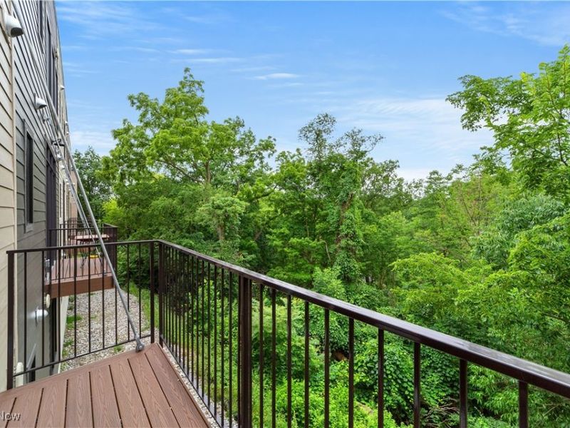 11233 N Park Place, Unit 23, Cleveland, OH 44104 Photo 18