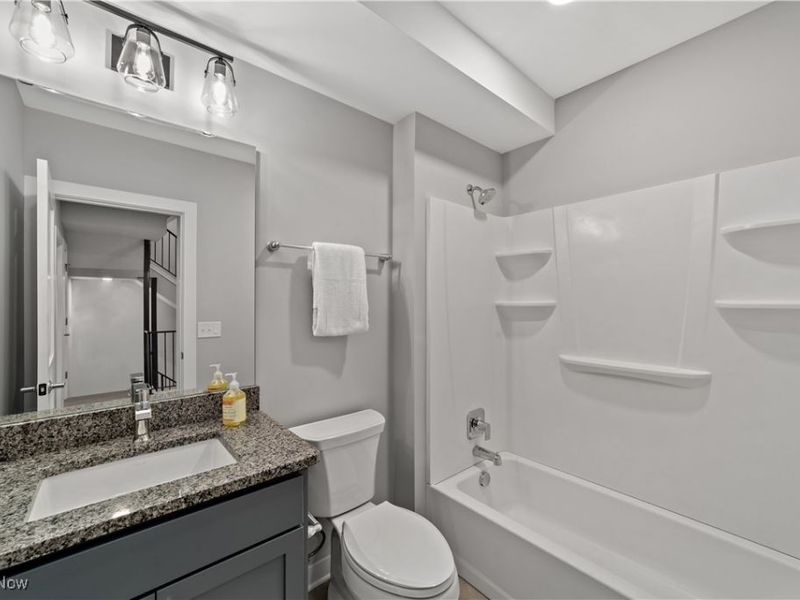 11233 N Park Place, Unit 23, Cleveland, OH 44104 Photo 30