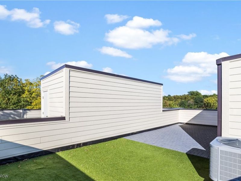 11233 N Park Place, Unit 23, Cleveland, OH 44104 Photo 37