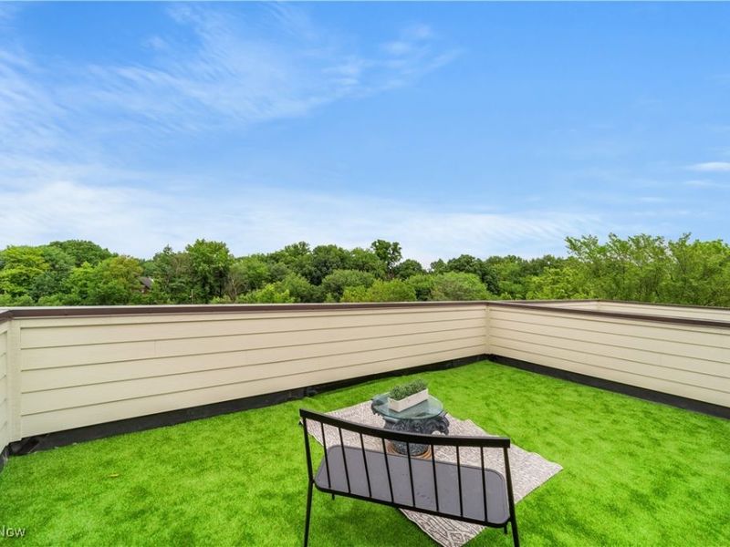 11233 N Park Place, Unit 23, Cleveland, OH 44104 Photo 38