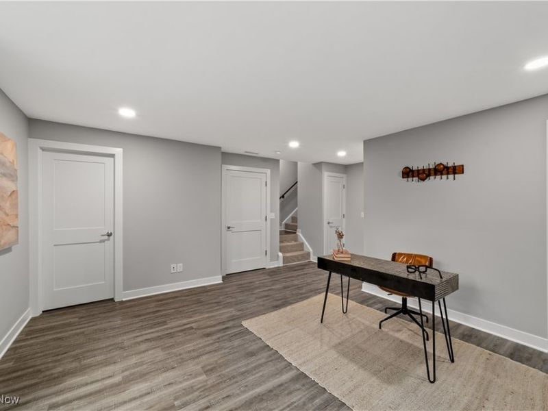 11233 N Park Place, Unit 23, Cleveland, OH 44104 Photo 41