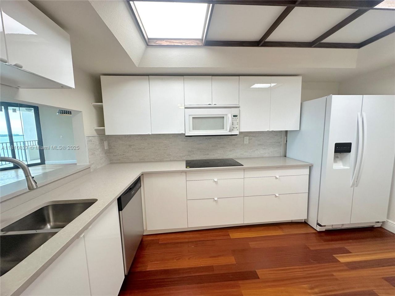 520 Brickell Key Dr, Unit A811, Miami, FL 33131 Photo