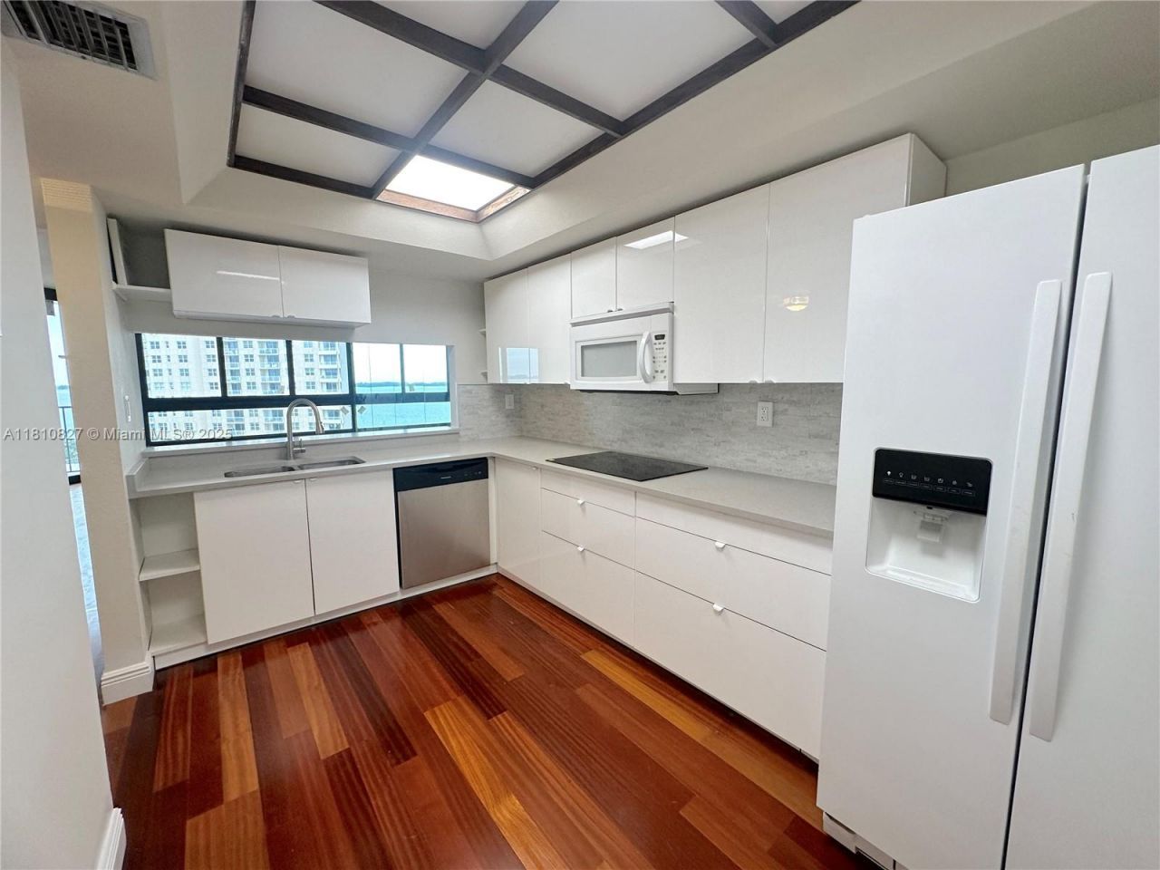 520 Brickell Key Dr, Unit A811, Miami, FL 33131 Photo