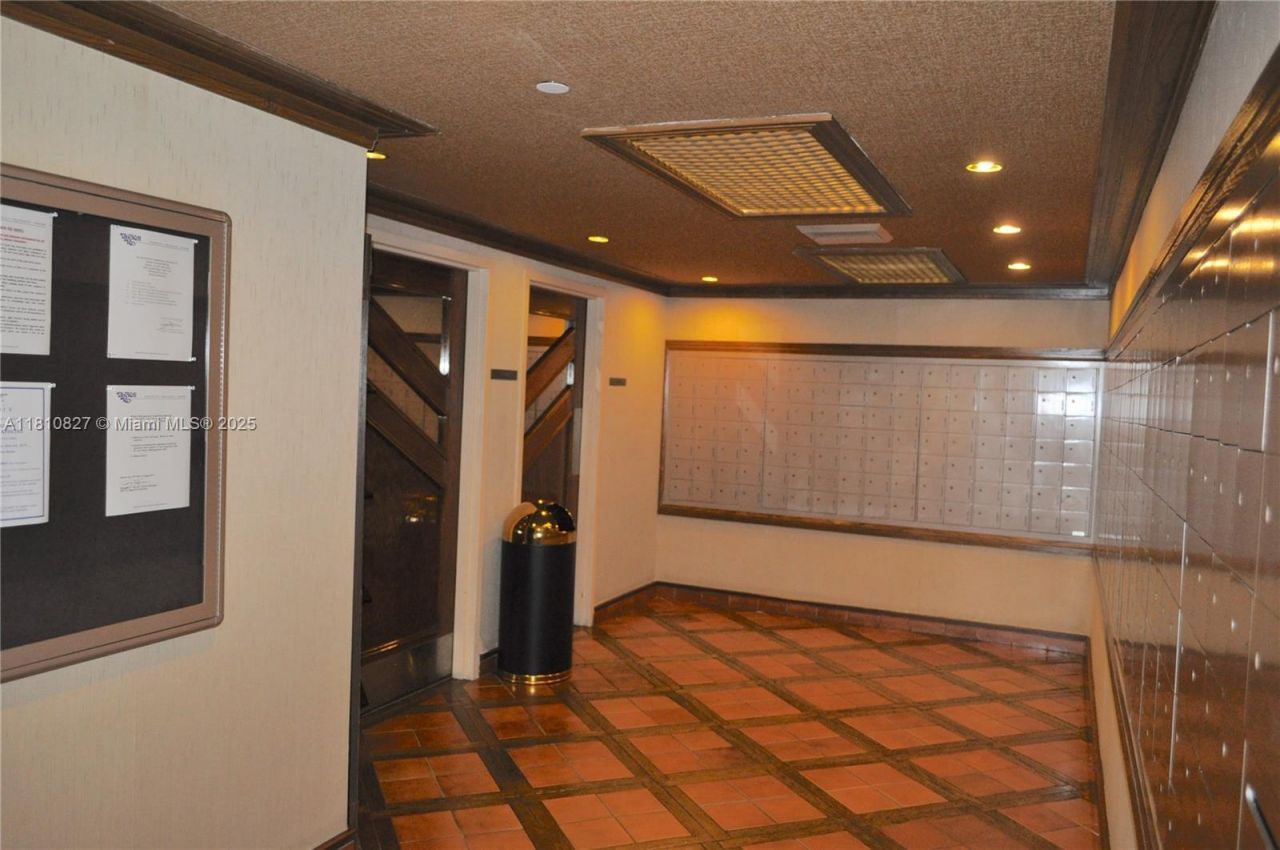 520 Brickell Key Dr, Unit A811, Miami, FL 33131 Photo