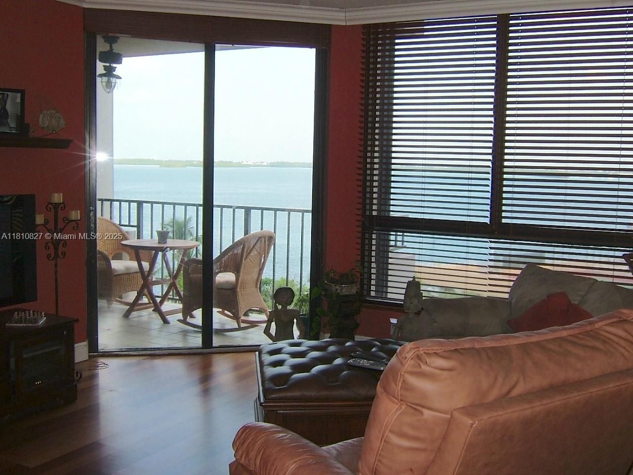 520 Brickell Key Dr, Unit A811, Miami, FL 33131 Photo