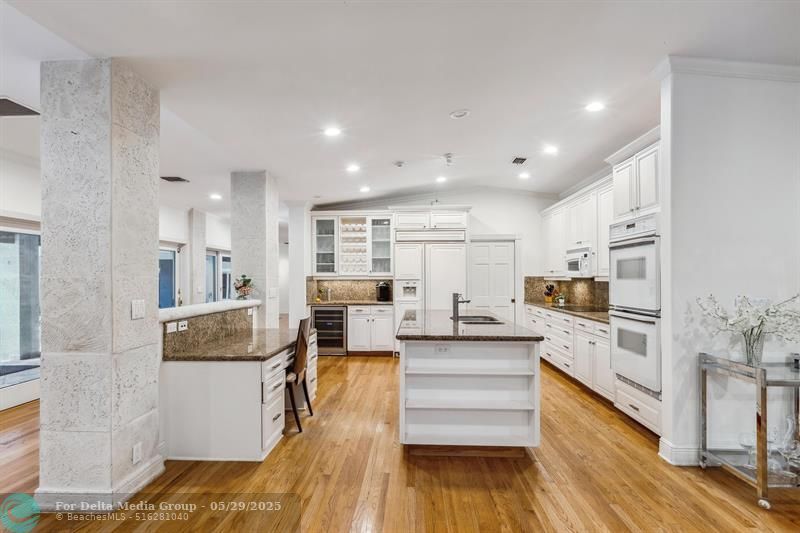 3301 NE 16th Street, Fort Lauderdale, FL 33304 Photo