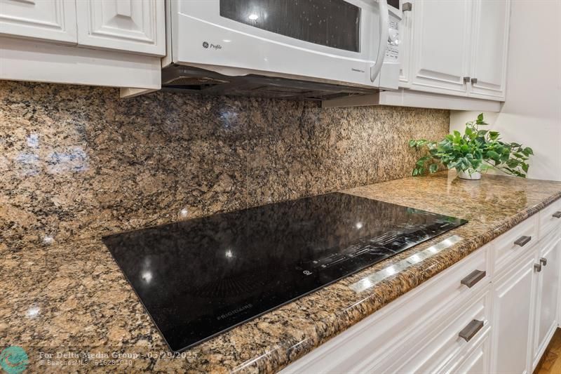 3301 NE 16th Street, Fort Lauderdale, FL 33304 Photo