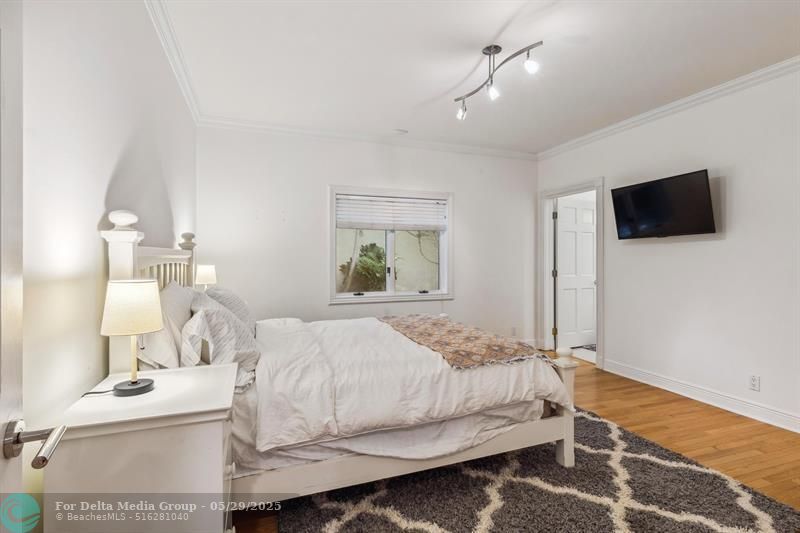 3301 NE 16th Street, Fort Lauderdale, FL 33304 Photo