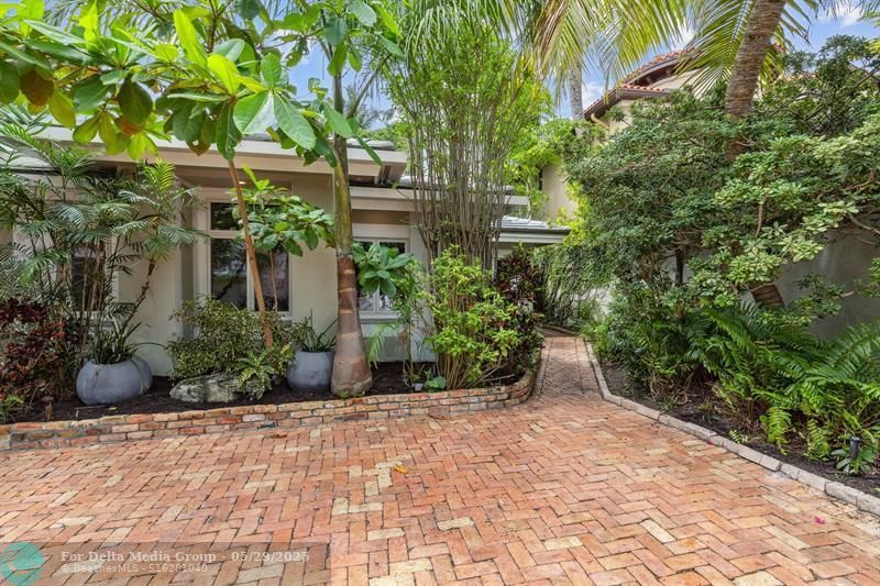 3301 NE 16th Street, Fort Lauderdale, FL 33304 Photo