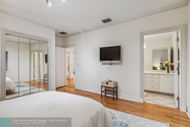 3301 NE 16th Street, Fort Lauderdale, FL 33304 Photo