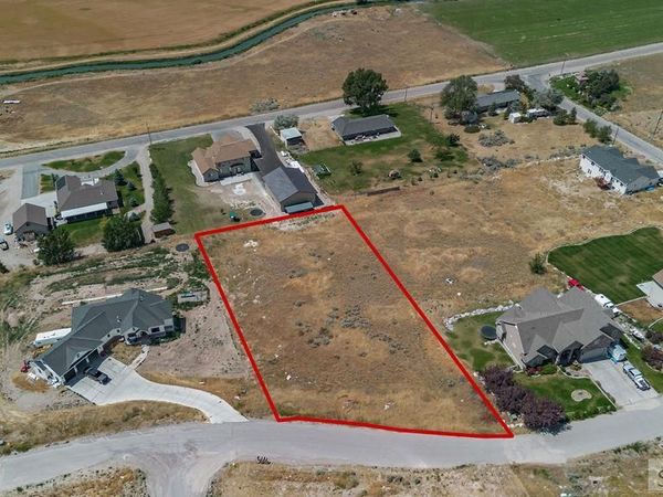 5955 N Alma Drive, IDAHO FALLS, ID 83401