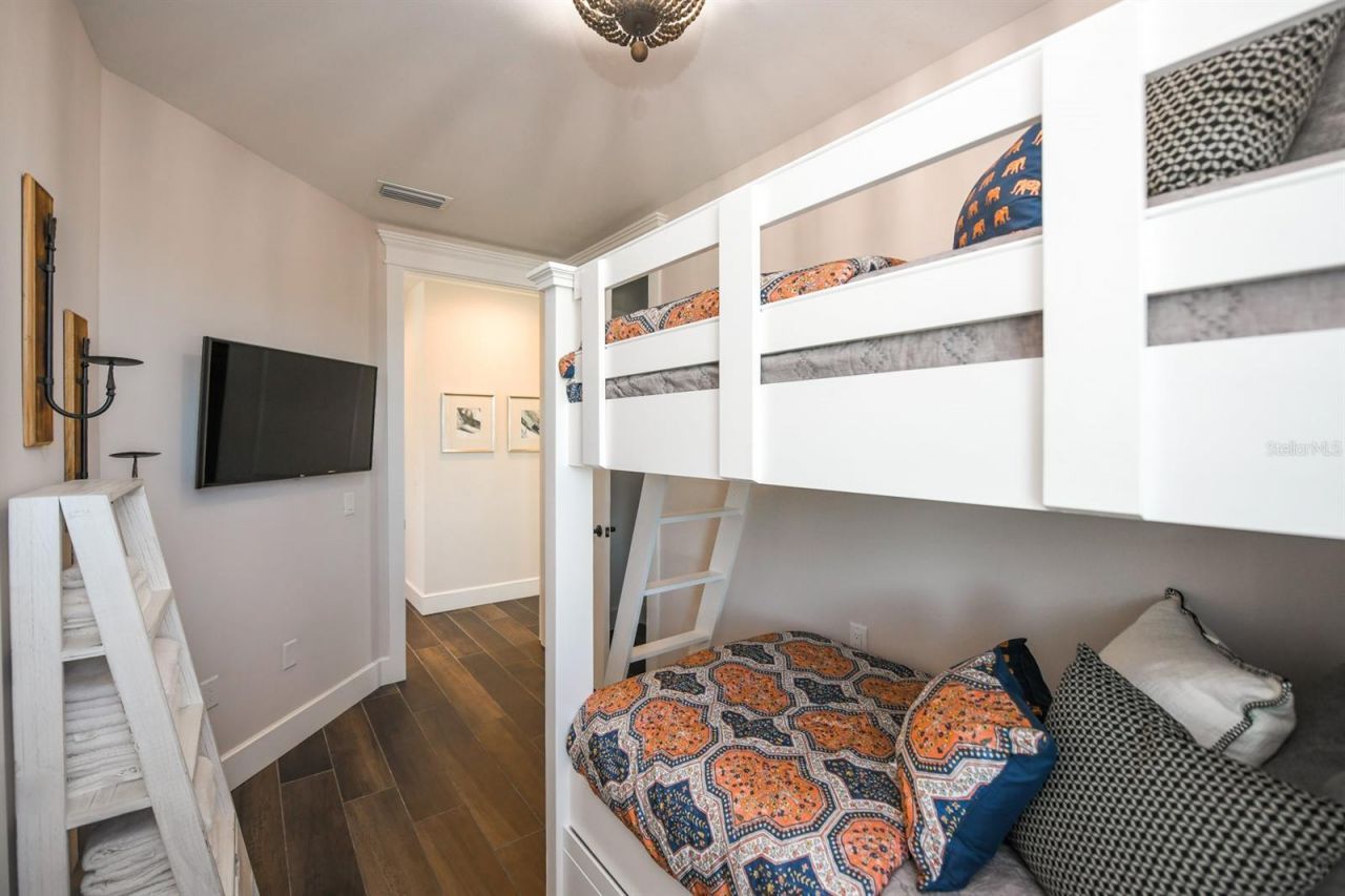 340 Jackson Drive, Sarasota, FL 34236 Photo