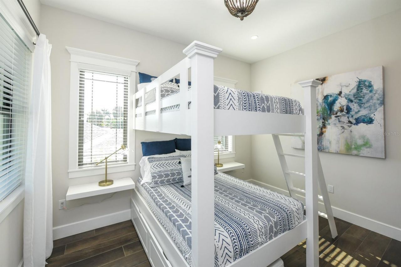 340 Jackson Drive, Sarasota, FL 34236 Photo