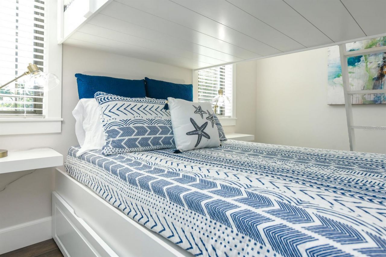 340 Jackson Drive, Sarasota, FL 34236 Photo