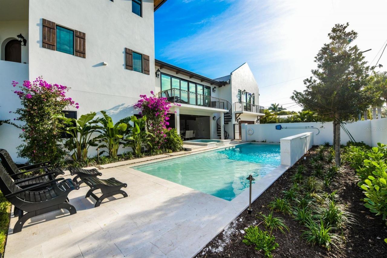 340 Jackson Drive, Sarasota, FL 34236 Photo