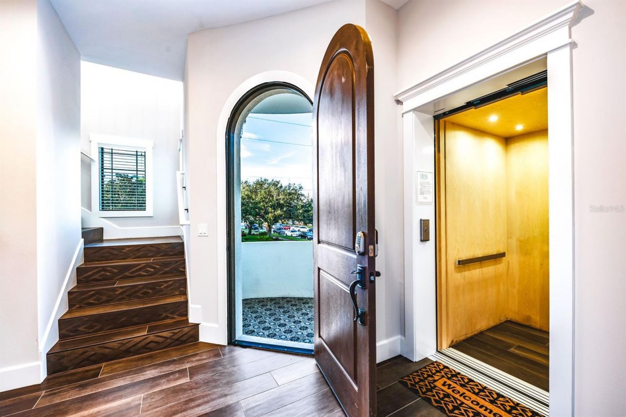 340 Jackson Drive, Sarasota, FL 34236 Photo