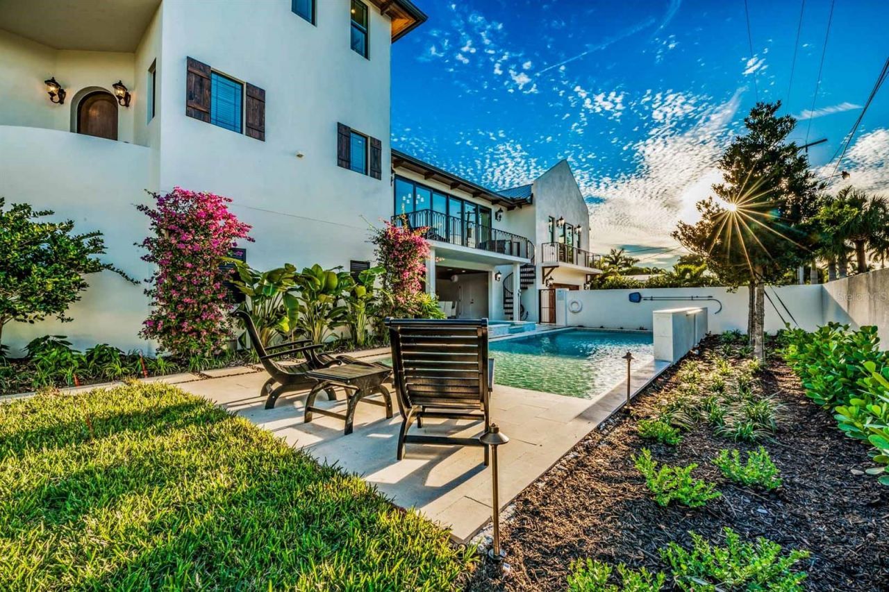 340 Jackson Drive, Sarasota, FL 34236 Photo