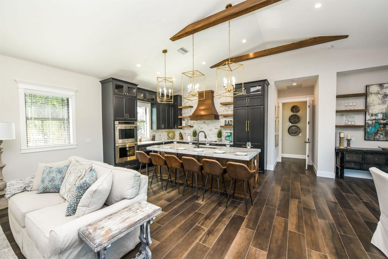 340 Jackson Drive, Sarasota, FL 34236 Photo