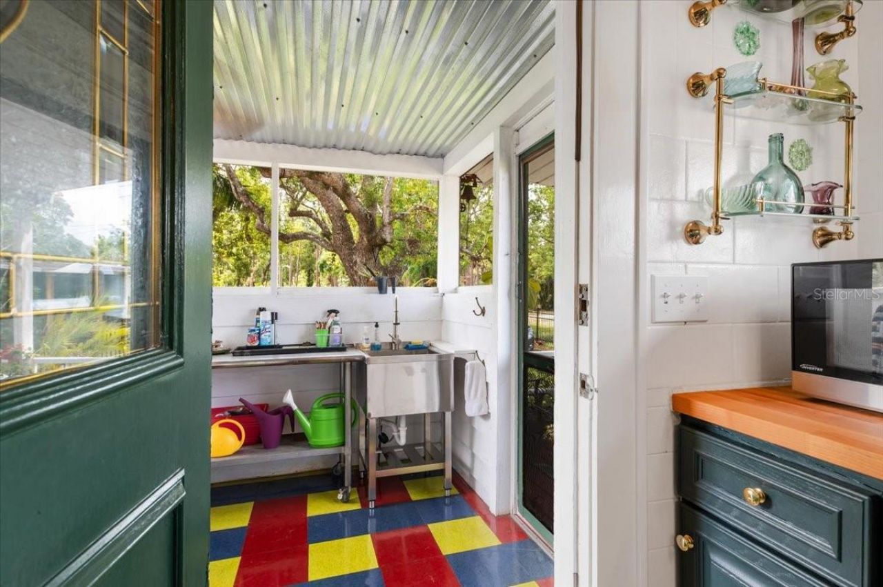 2326 2nd Avenue E, Bradenton, FL 34208 Photo