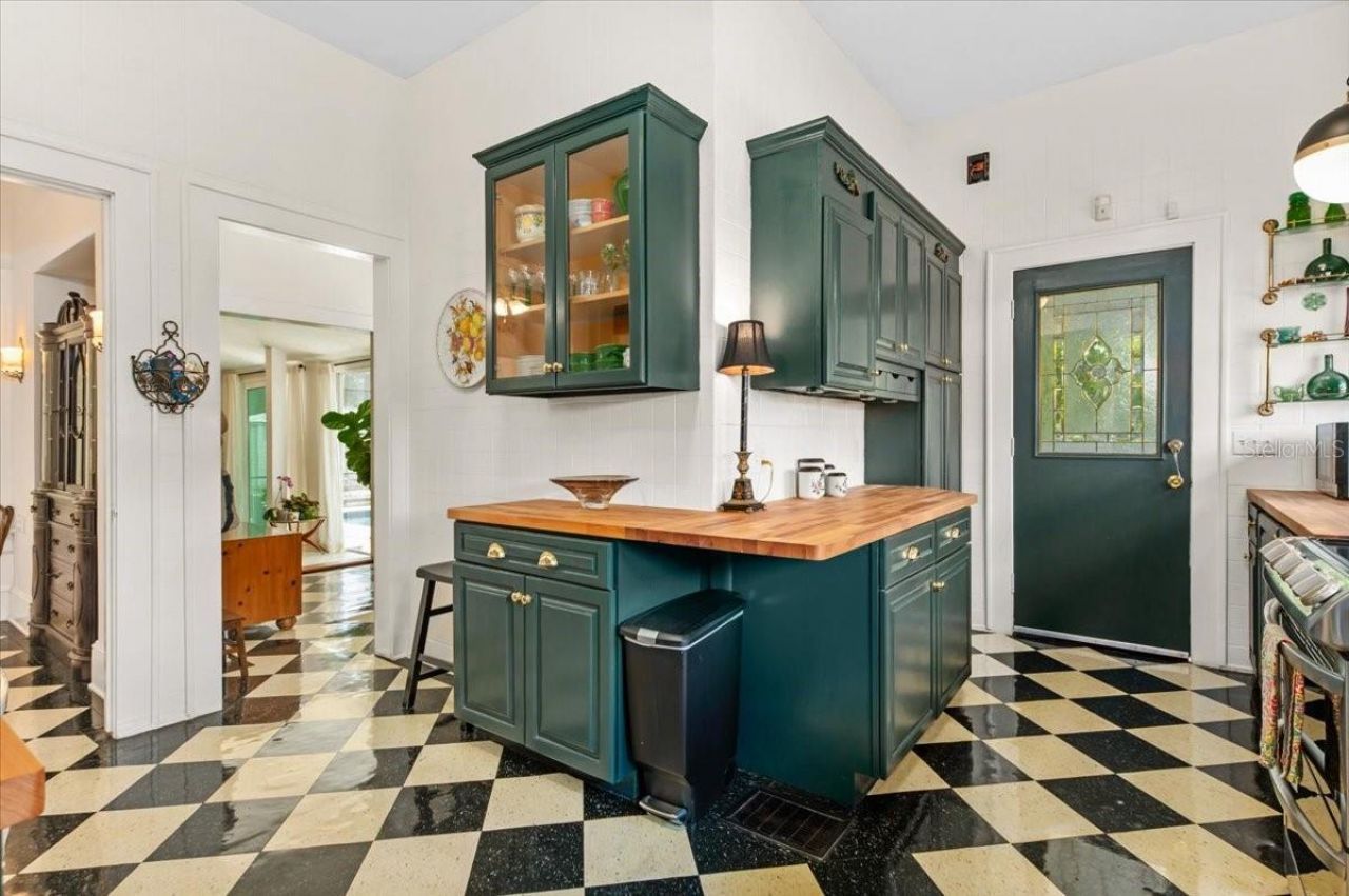 2326 2nd Avenue E, Bradenton, FL 34208 Photo