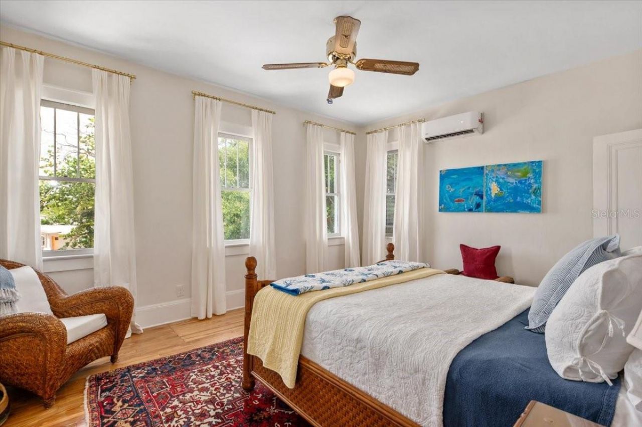 2326 2nd Avenue E, Bradenton, FL 34208 Photo