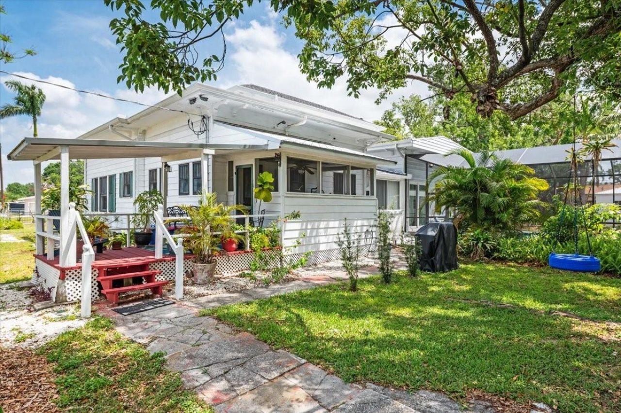 2326 2nd Avenue E, Bradenton, FL 34208 Photo