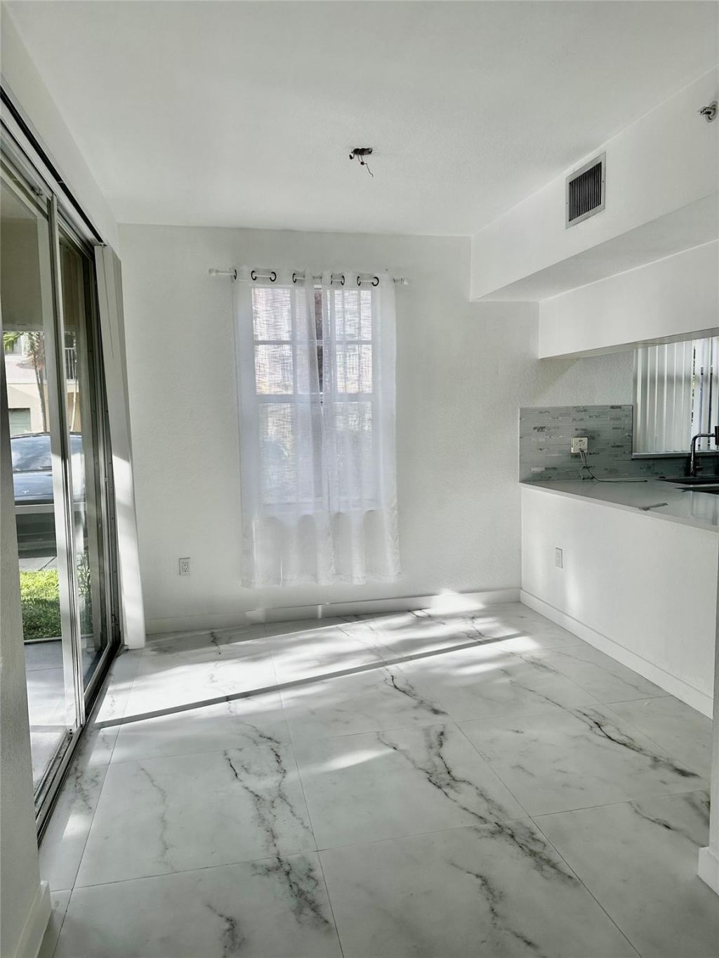 6500 W Sample Road, Unit 6500, Coral Springs, FL 33067 Photo