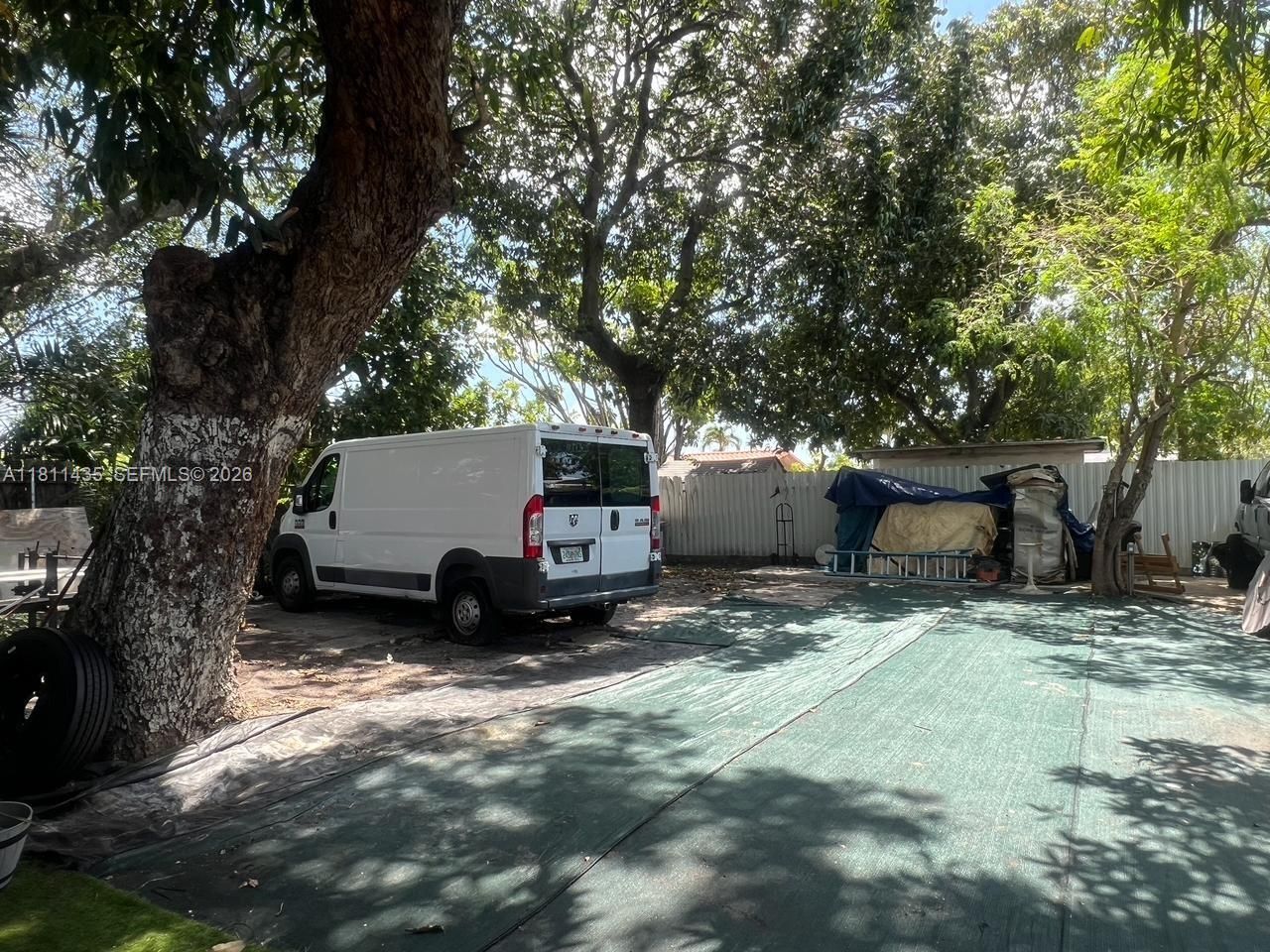 1237 NW 33rd Ave, Miami, FL 33125 Photo