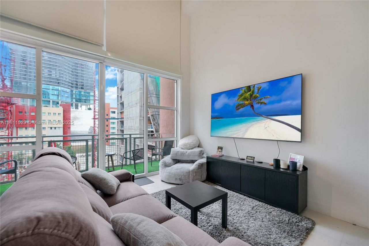 244 Biscayne Blvd, Unit 644, Miami, FL 33132 Photo