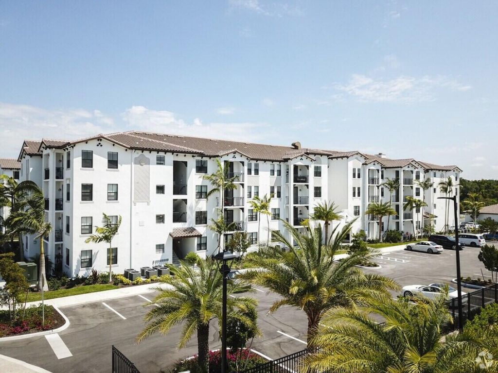 5500 N Military Trail, Boca Raton, FL 33496 Photo