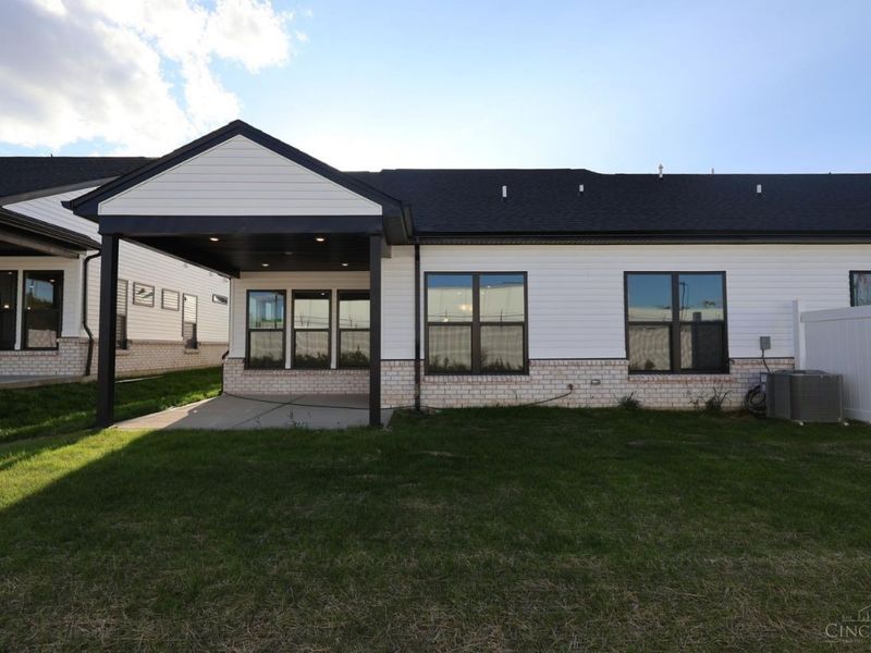 5552 Birch Court, Unit 9755, Fairfield Twp, OH 45011 Photo 7