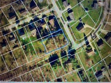 300 Meadowbrook Drive, Byesville, OH 43723