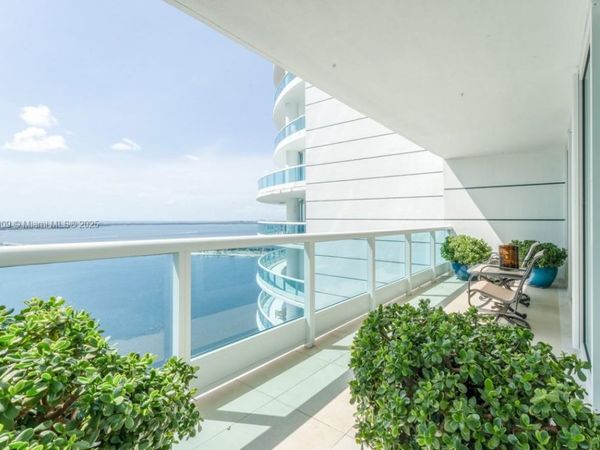 2127 Brickell Ave, Unit 3304, Miami, FL 33129