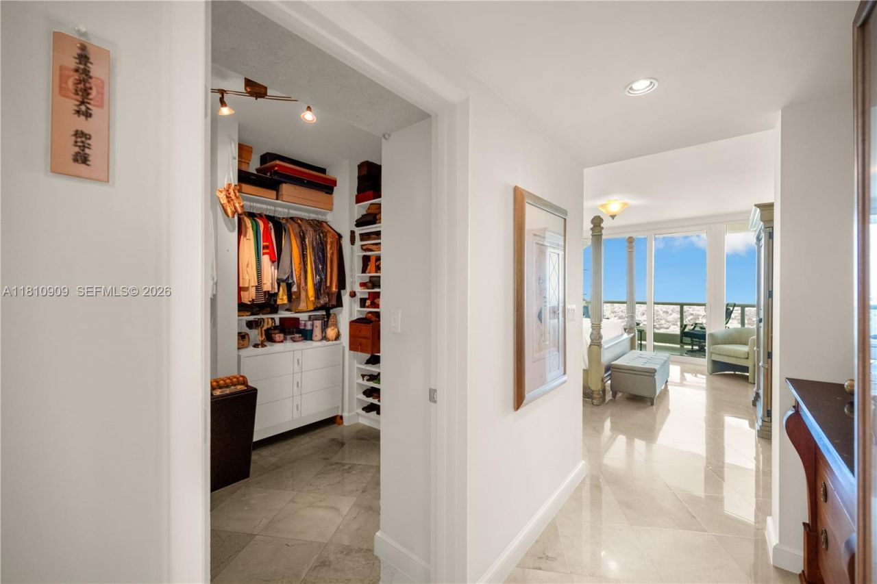 2127 Brickell Ave, Unit 3304, Miami, FL 33129 Photo