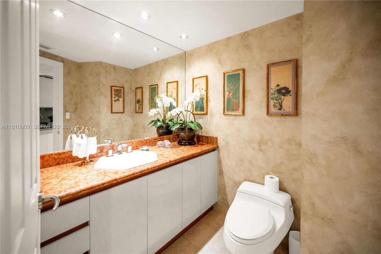 2127 Brickell Ave, Unit 3304, Miami, FL 33129 Photo