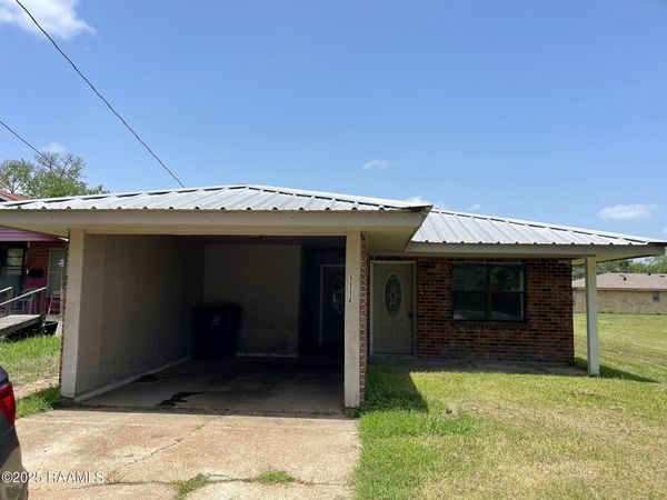 1114 W 7th Street, Crowley, LA 70526