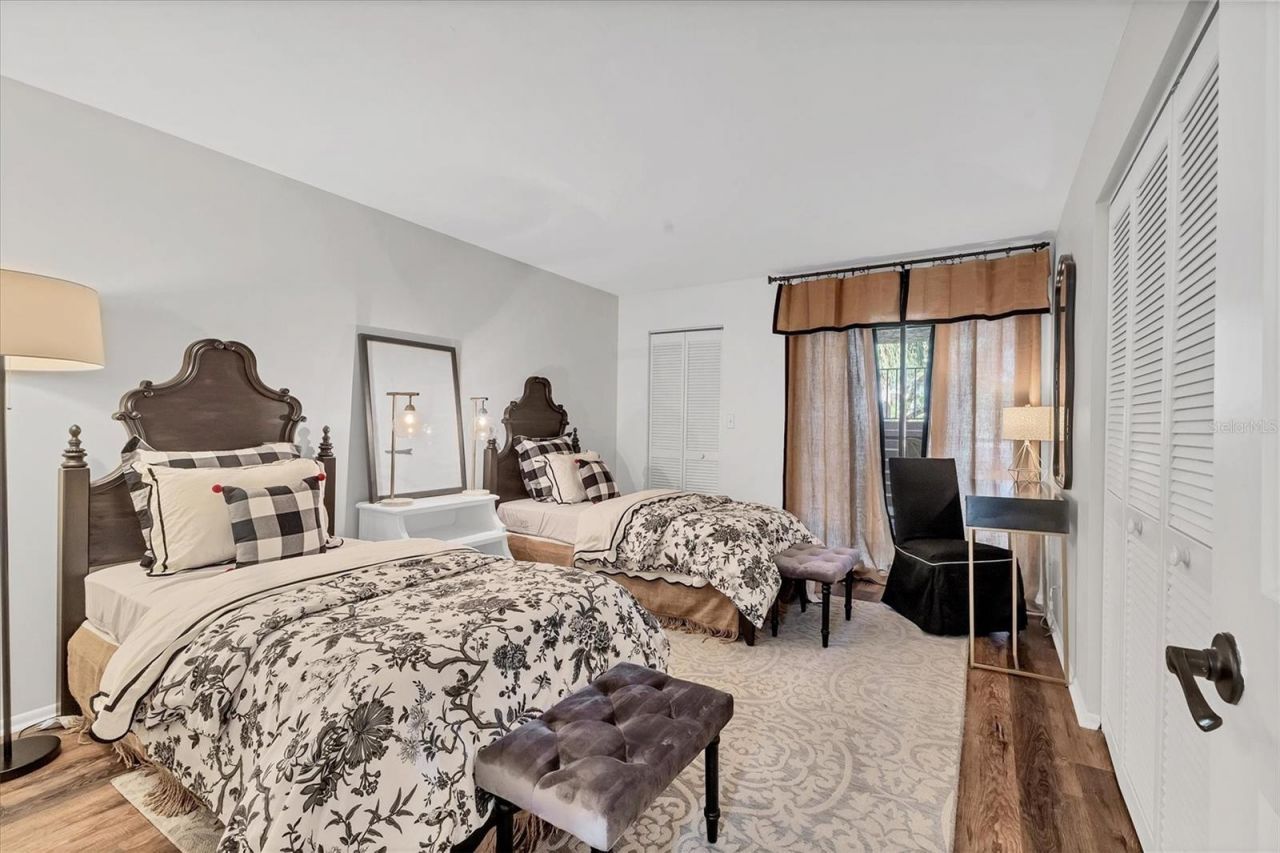 6501 Mourning Dove Drive, Unit 215, Bradenton, FL 34210 Photo