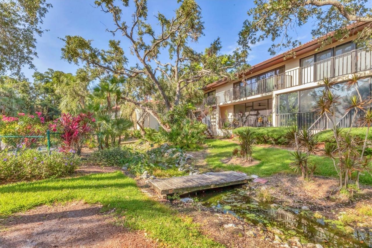 6501 Mourning Dove Drive, Unit 215, Bradenton, FL 34210 Photo