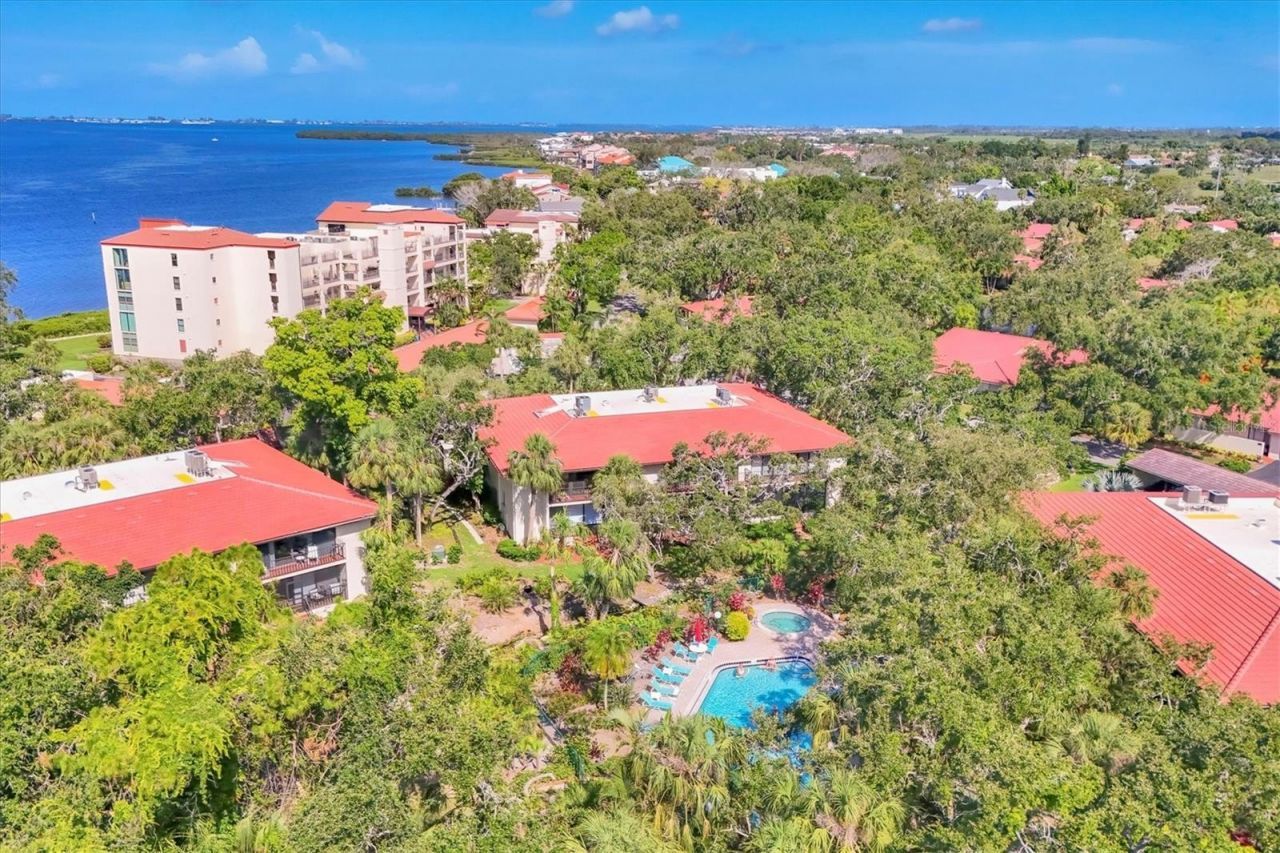 6501 Mourning Dove Drive, Unit 215, Bradenton, FL 34210 Photo