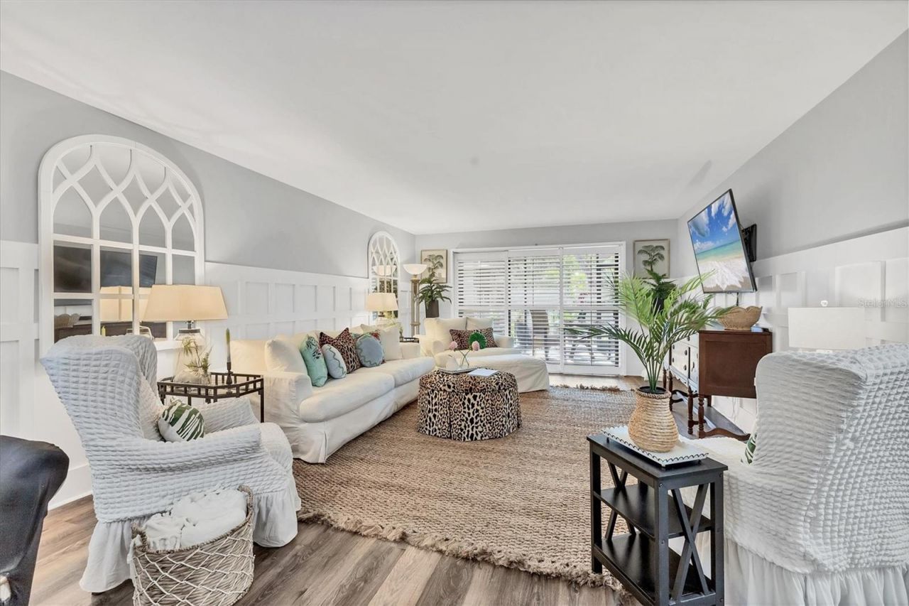 6501 Mourning Dove Drive, Unit 215, Bradenton, FL 34210 Photo