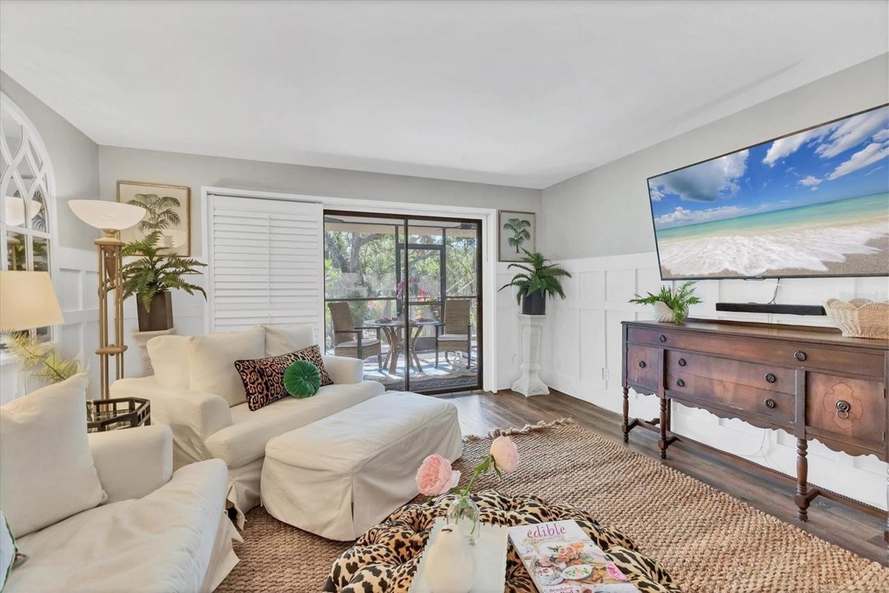 6501 Mourning Dove Drive, Unit 215, Bradenton, FL 34210 Photo