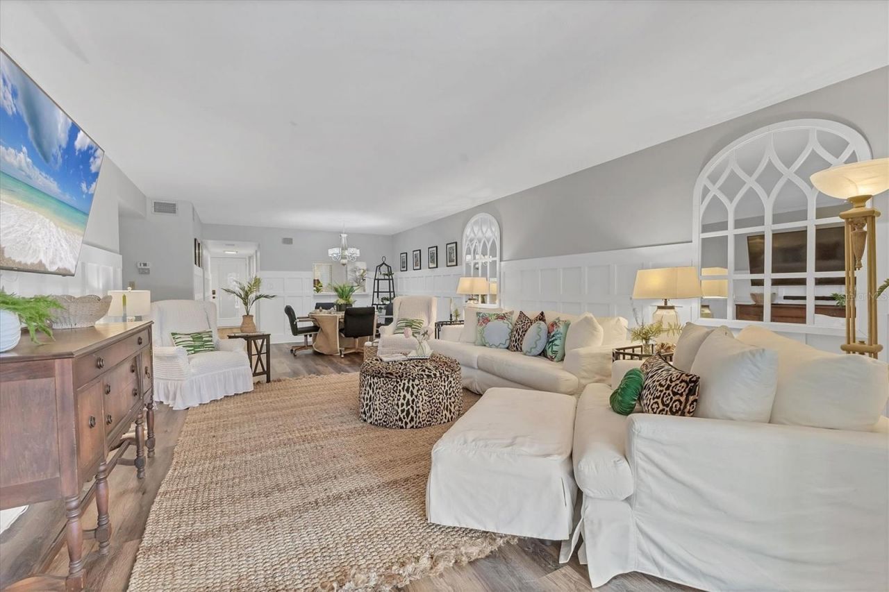 6501 Mourning Dove Drive, Unit 215, Bradenton, FL 34210 Photo