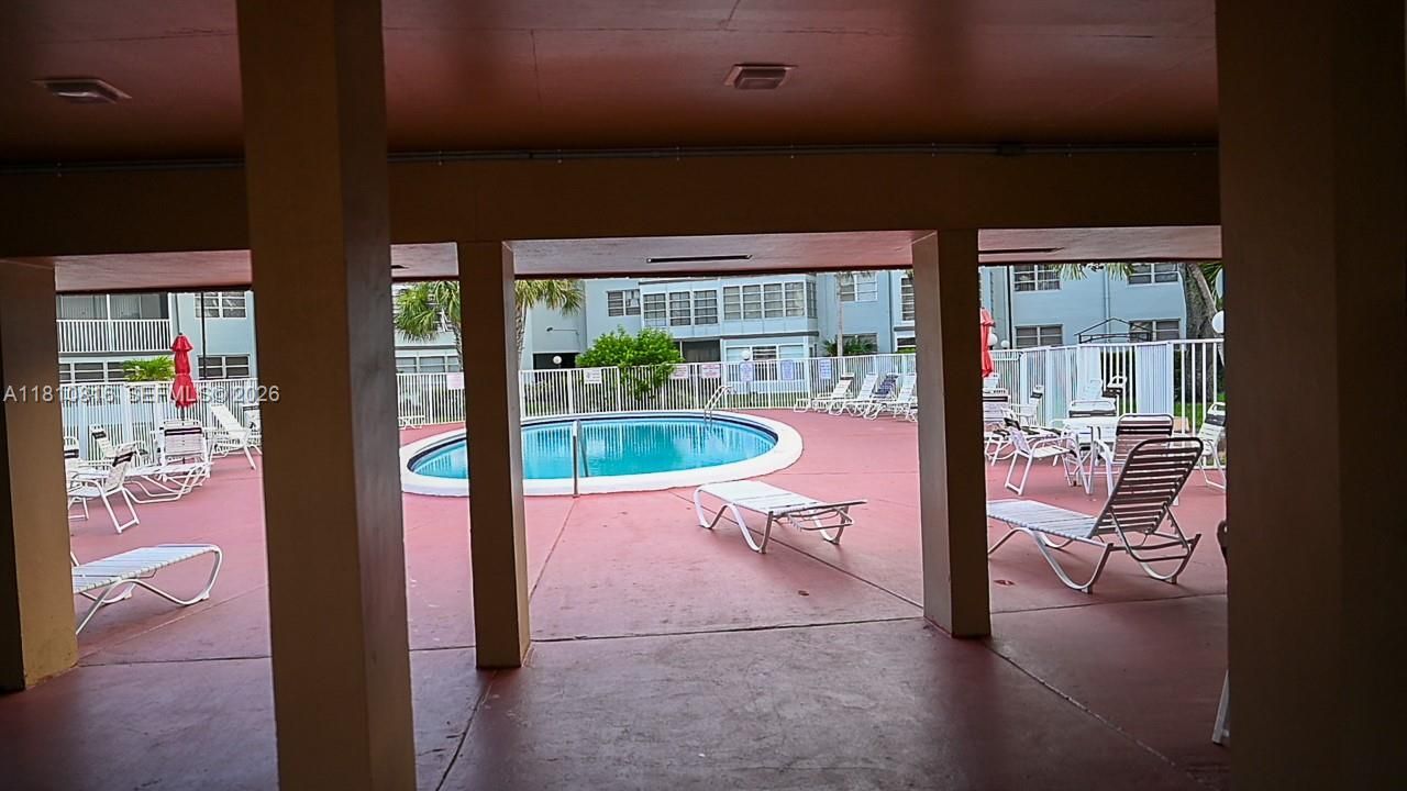 2861 NW 47th Ter, Unit 201A, Lauderdale Lakes, FL 33313 Photo