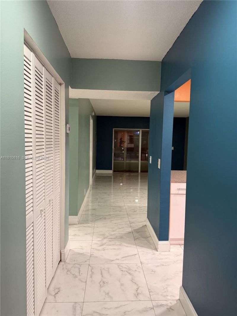 2861 NW 47th Ter, Unit 201A, Lauderdale Lakes, FL 33313 Photo