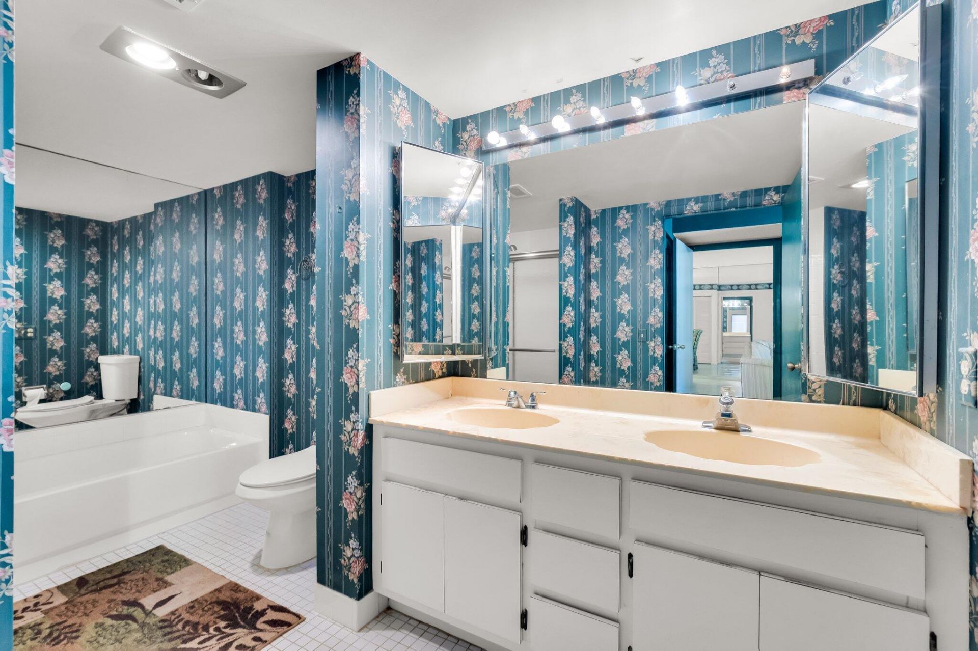 7 Stratford Drive, Unit C, Boynton Beach, FL 33436 Photo