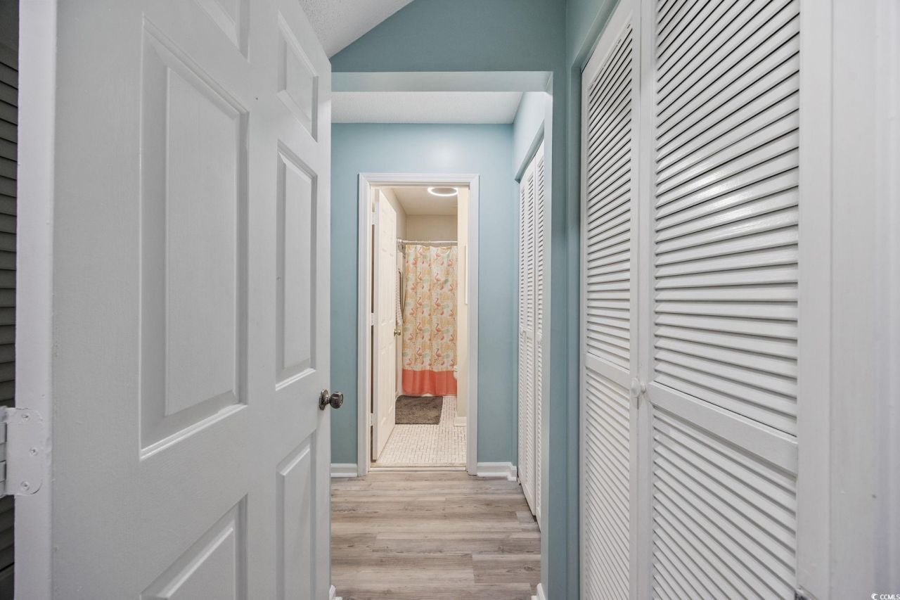 64 Bamboo Loop Photo 15