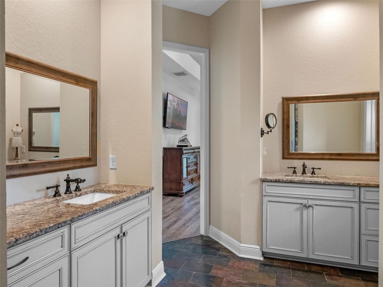 20199 Sweetwood Lane, Clermont, FL 34715 Photo