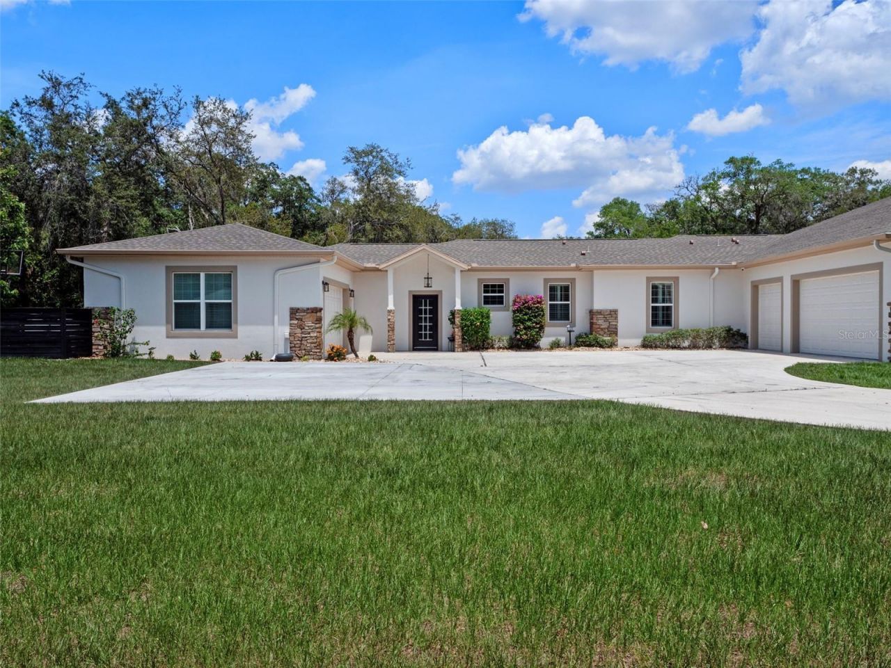 20199 Sweetwood Lane, Clermont, FL 34715 Photo