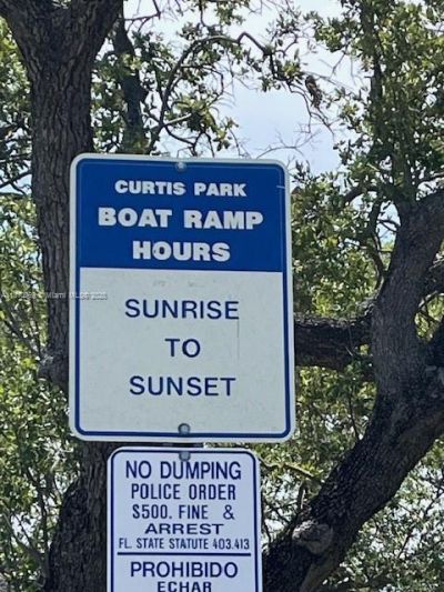 1976 NW 25th Ave, Miami, FL 33125 Photo