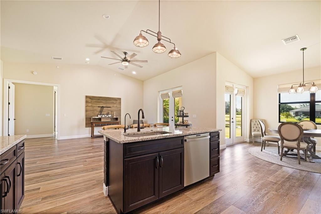 16630 Willow Point Ct, Alva, FL 33920 Photo